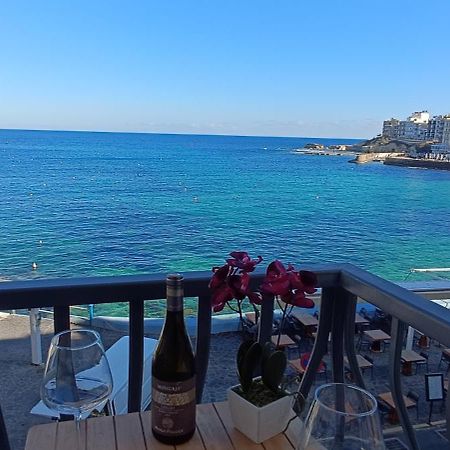 Appartement Marsalforn Sea Front Studio à Zebbug  Extérieur photo