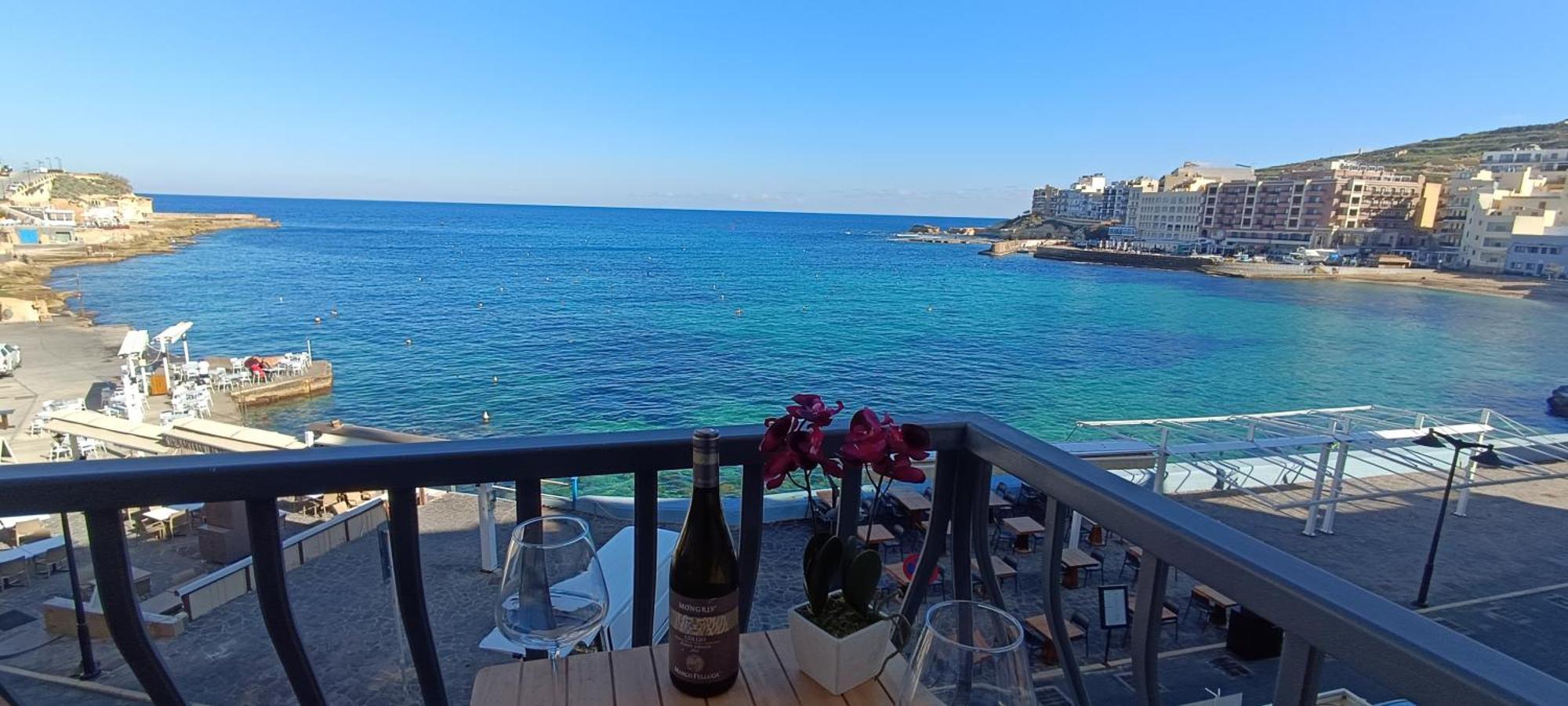 Appartement Marsalforn Sea Front Studio à Zebbug  Extérieur photo